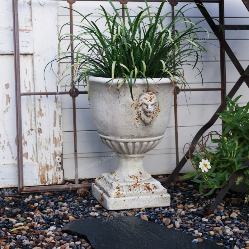 Vintage Antique Finish Lion He - огляд і ціна Bonsai Garden Display
